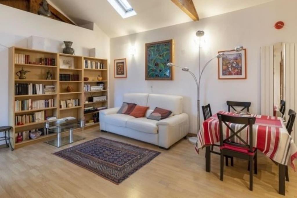 Apartamento Charmant T3 Avec Terrasse Au Coeur De Ciboure Exterior foto